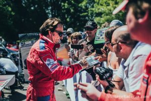 Emmo signing autographs.Photo: Amy Shore 