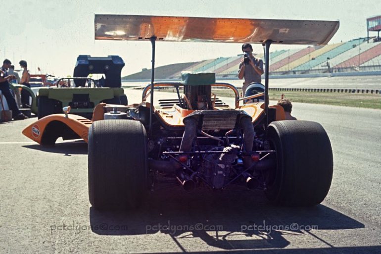 McLaren M8B at Texas Speedway