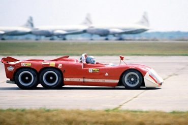 Alfa Romeo T33/6/12 6-Wheel Project Race Car