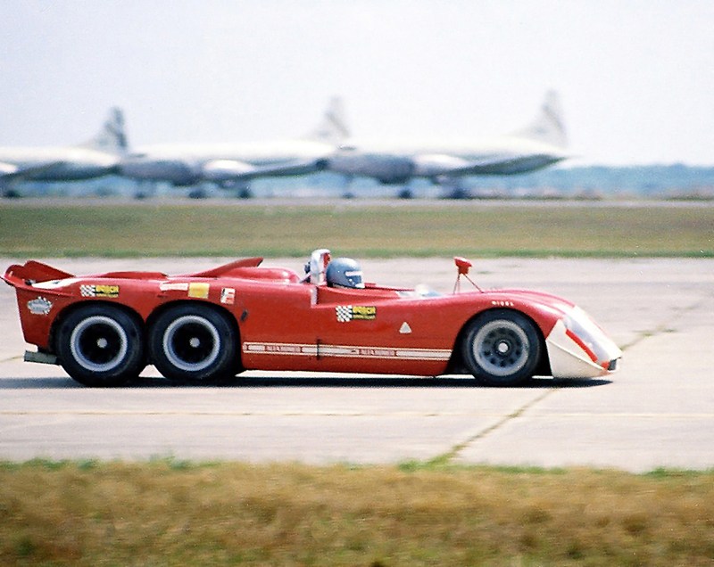 Alfa Romeo T33/6/12 6-Wheel Project Race Car