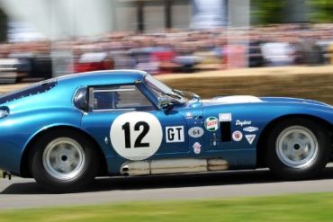 1963 Shelby Daytona Cobra Coupe, driven by Kenny Brack TIM SCOTT