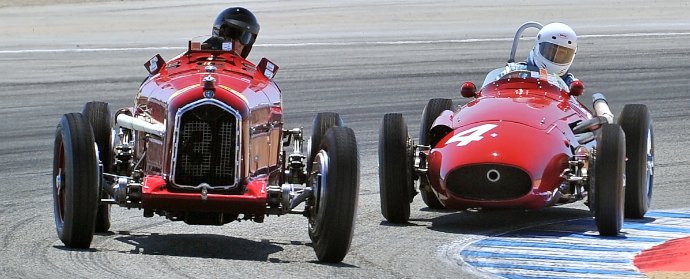 1957 Maserati 250F of Jeffrey O'Neill and the 1930 Alfa Romeo Tipo B P3 of Peter Giddings TIM SCOTT