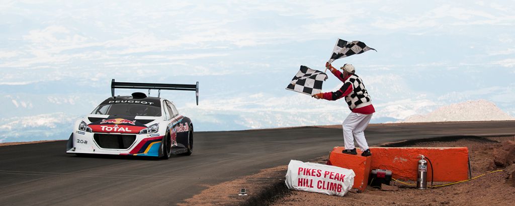 2013 Peugeot 208 T16 Pikes Peak - Sebastian Loeb