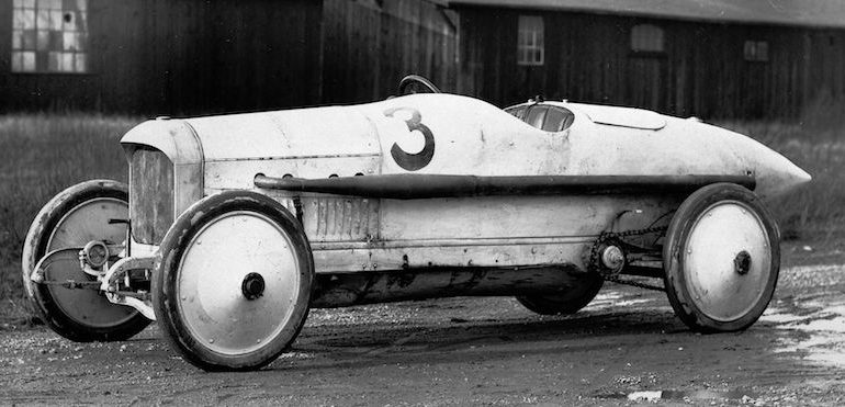 Record breaking car: The 200 hp Benz driven by L.G. "Cupid" Hornsted at Brooklands.