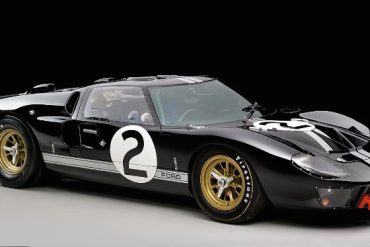 Le Mans Winner - Ford GT40 1046 TIM SCOTT