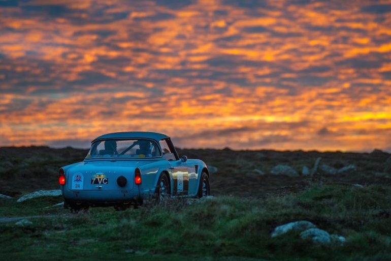 1962 Triumph TR4 ©Francesco & Roberta Rastrelli / Blue Passion