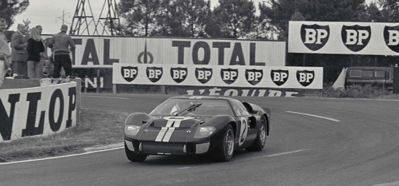 #2 Ford GT40, chassis P/1046, at the 1966 Le Mans 24 Hours