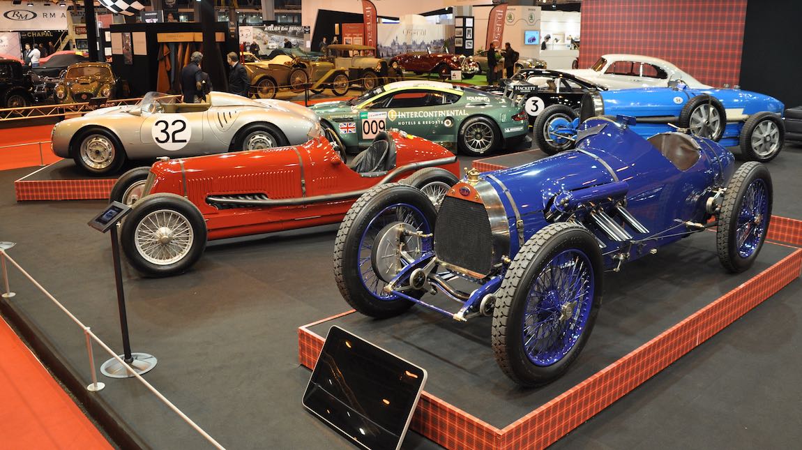 Fiskens Stand at 2015 Salon Retromobile