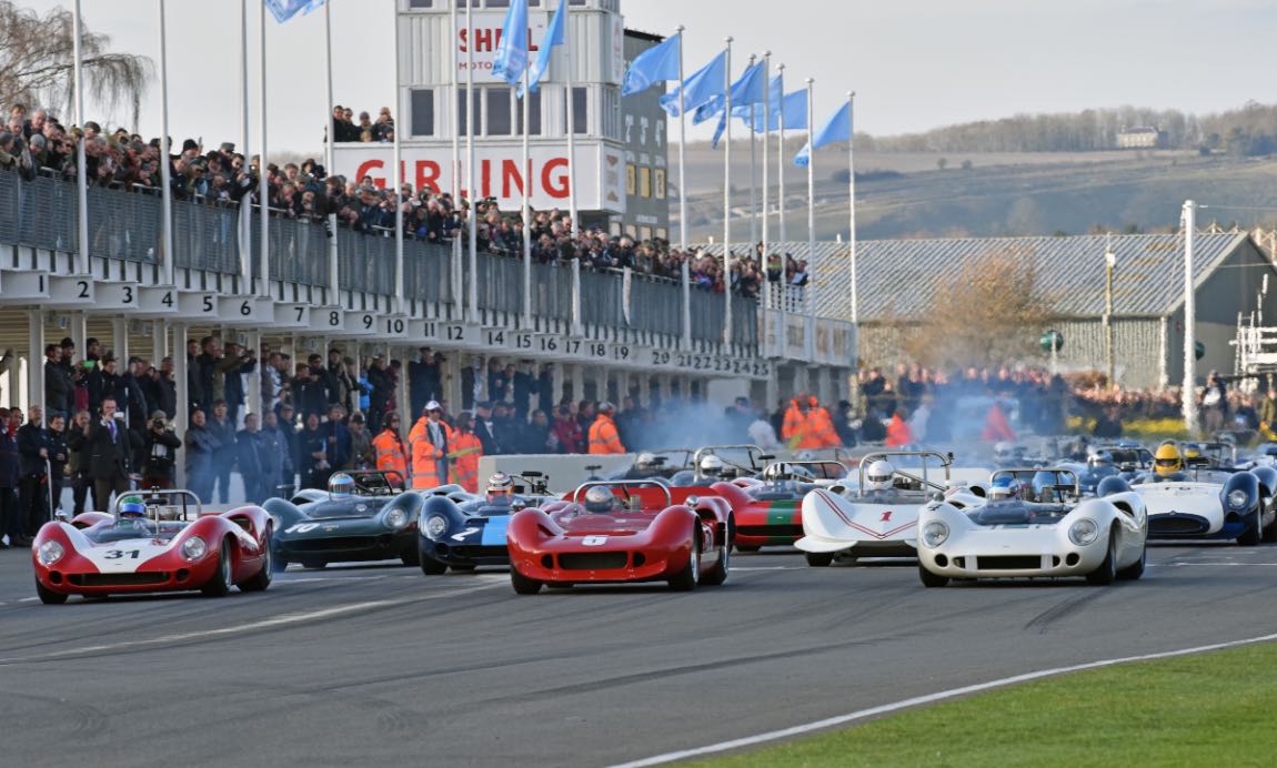 Start of the Bruce McLaren race for Pre-1966 CanAm and Group 7 Prototypes - Goodwood Members Meeting 2015 TIM SCOTT FLUID IMAGES