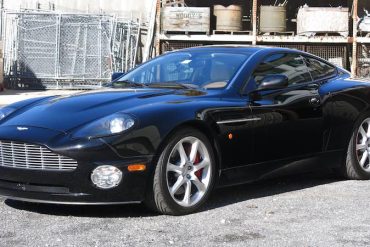 2004 Aston Martin Vanquish V12