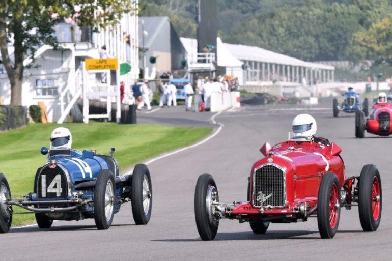 1934 Bugatti Type 59 and 1934 Alfa Romeo Tipo B TIM SCOTT FLUID IMAGES