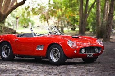 1961 Ferrari 250 GT SWB California Spider Mathieu Heurtault