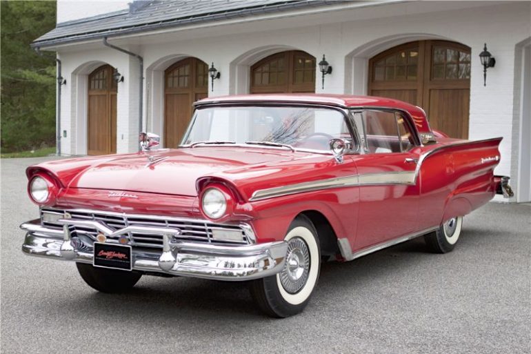 1957 Ford Skyliner F-Code Retractable Top