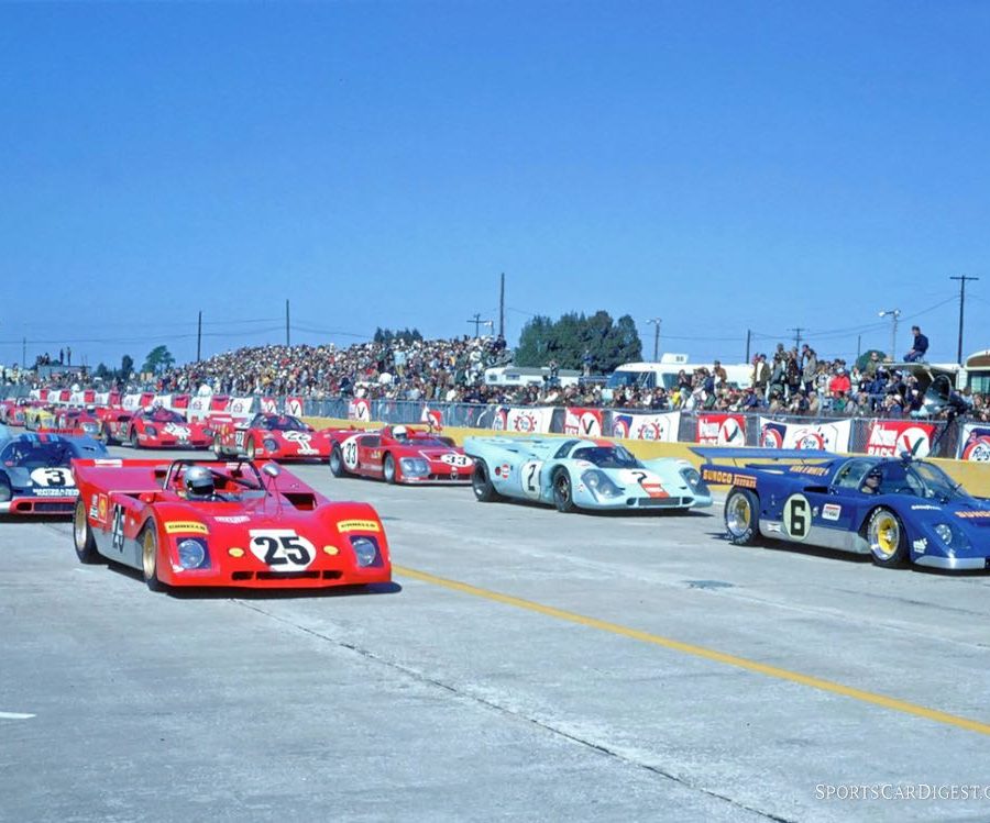 Lined up and ready to race (Photo: SIR Photo) Picasa