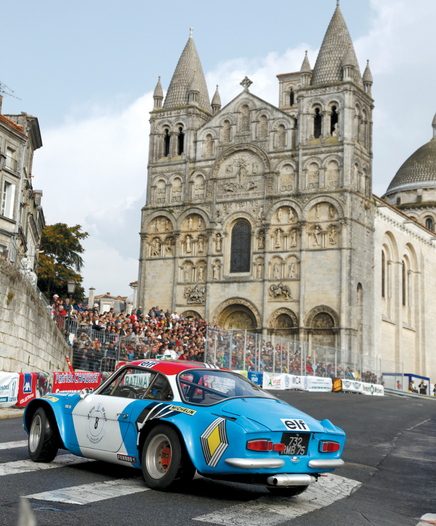 Photo: Franois et Bastien Baudin Agence de presse Austral