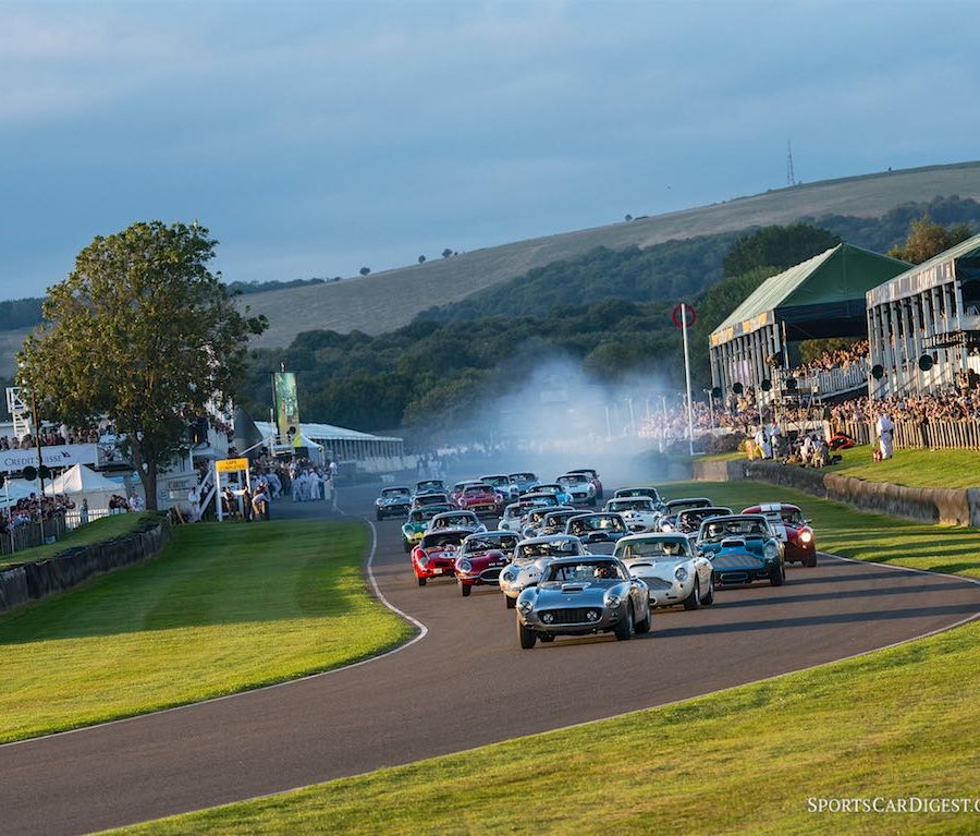 Start of the Kinrara Trophy race at the Goodwood Revival 2016 Julien Mahiels