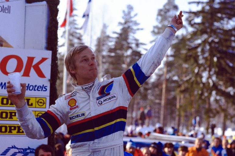 021 - WRC 1985. Su√®de. Vatanen. Peugeot 205 Turbo 16. Vainqueur. Podium