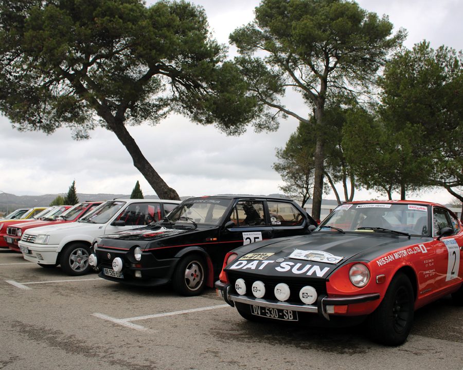 Fiat Ritmo 138 and Datsun 240Z until the start in Lambesc city.