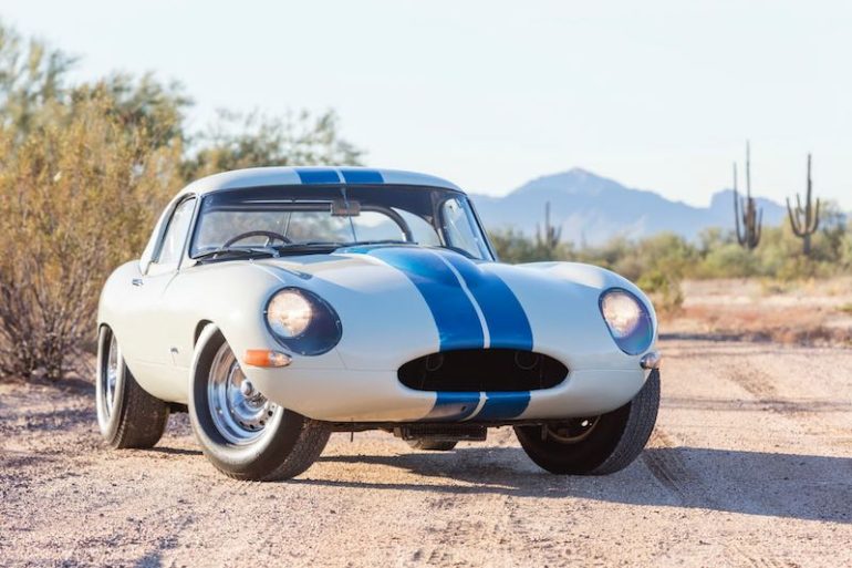 1963 Jaguar E-Type Lightweight Competition S850667 (photo: Pawel Litwinski) Pawel Litwinski