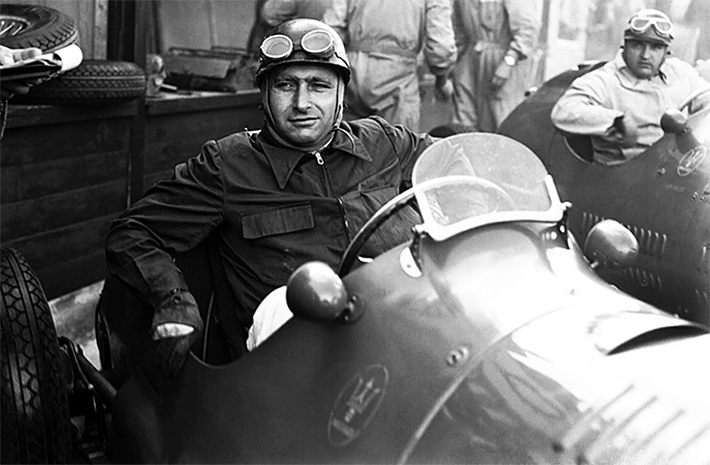 Juan Manuel Fangio Biography