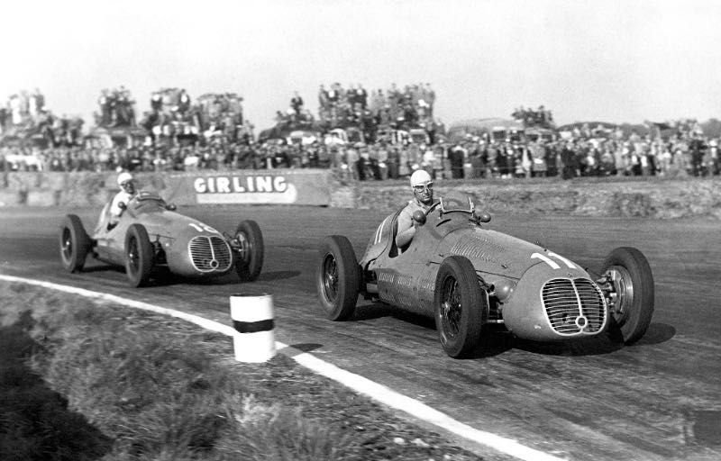 Villoresi (winner) and Ascari at the 1948 British Grand Prix. Credit SHL/BRDC