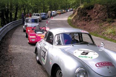 Cars await their turn at Turckheim.