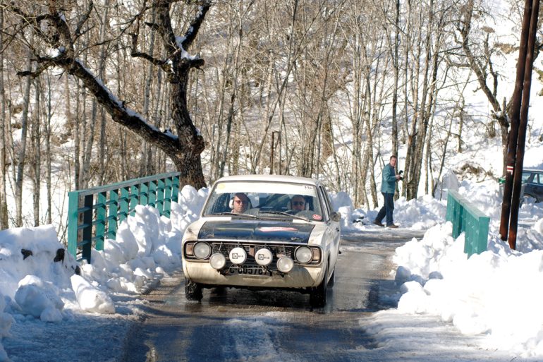 The Cortina GT of Granerud/Nessett between the snowbanks.
Photo: Peter Collins