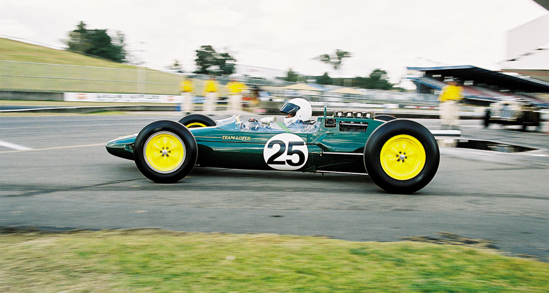 The Dawson-Damer Lotus25 was driven by Stephen Fryer.
Photo: Steve Oom