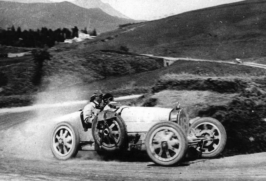 Jules Goux in the Bugatti Type 35T at the 1926 Bugatti Targa Florio