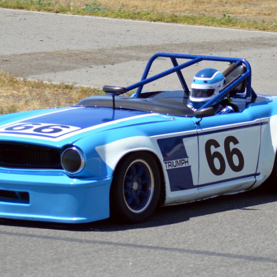 #66b Dale Kent, 1970 TR6, Best Lap: 2:16.712