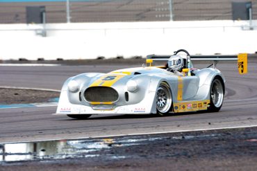 The result of when a Panoz LMP and a 1965 427 Cobra mate.
Photo: Wayne Kitano