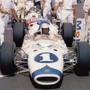 Mario Andretti drives the Brawner/Hawk to victory in Phoenix, Arizona (1966).