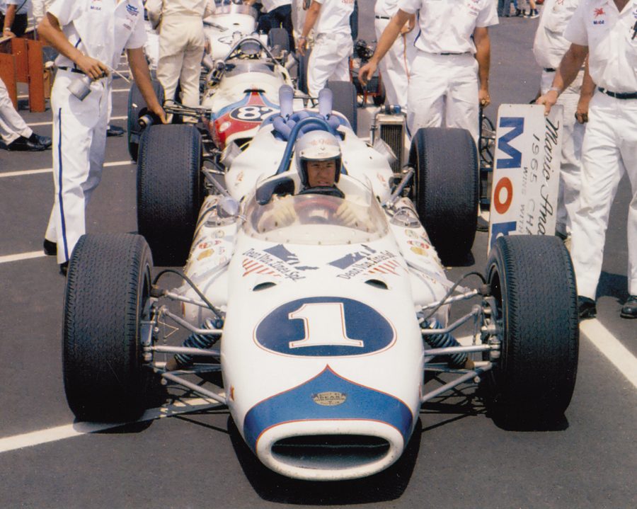 Mario Andretti drives the Brawner/Hawk to victory in Phoenix, Arizona (1966).