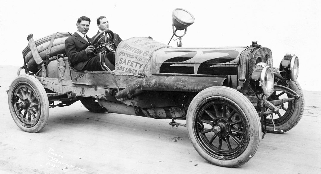 Frank Verbeck drives his Fiat to victory in the Pan-Pacific Road Race (1913).