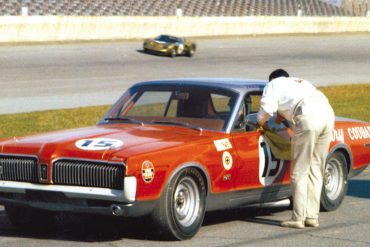 Ford announces creation of the Bud Moore Mercury Cougar Trans-Am team (1966).