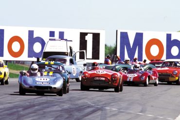 Start of the Gentleman Drivers race.
Photo: Peter Collins