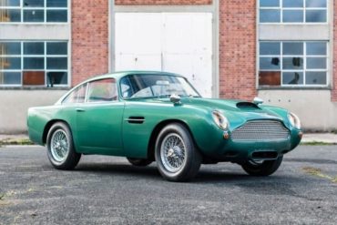 Aston Martin DB4 GT