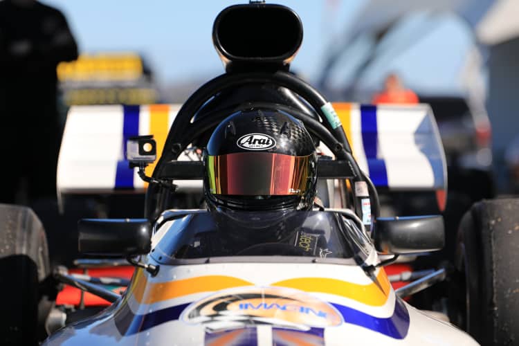 Round 4 F5000 Tasman Cup Revival Series