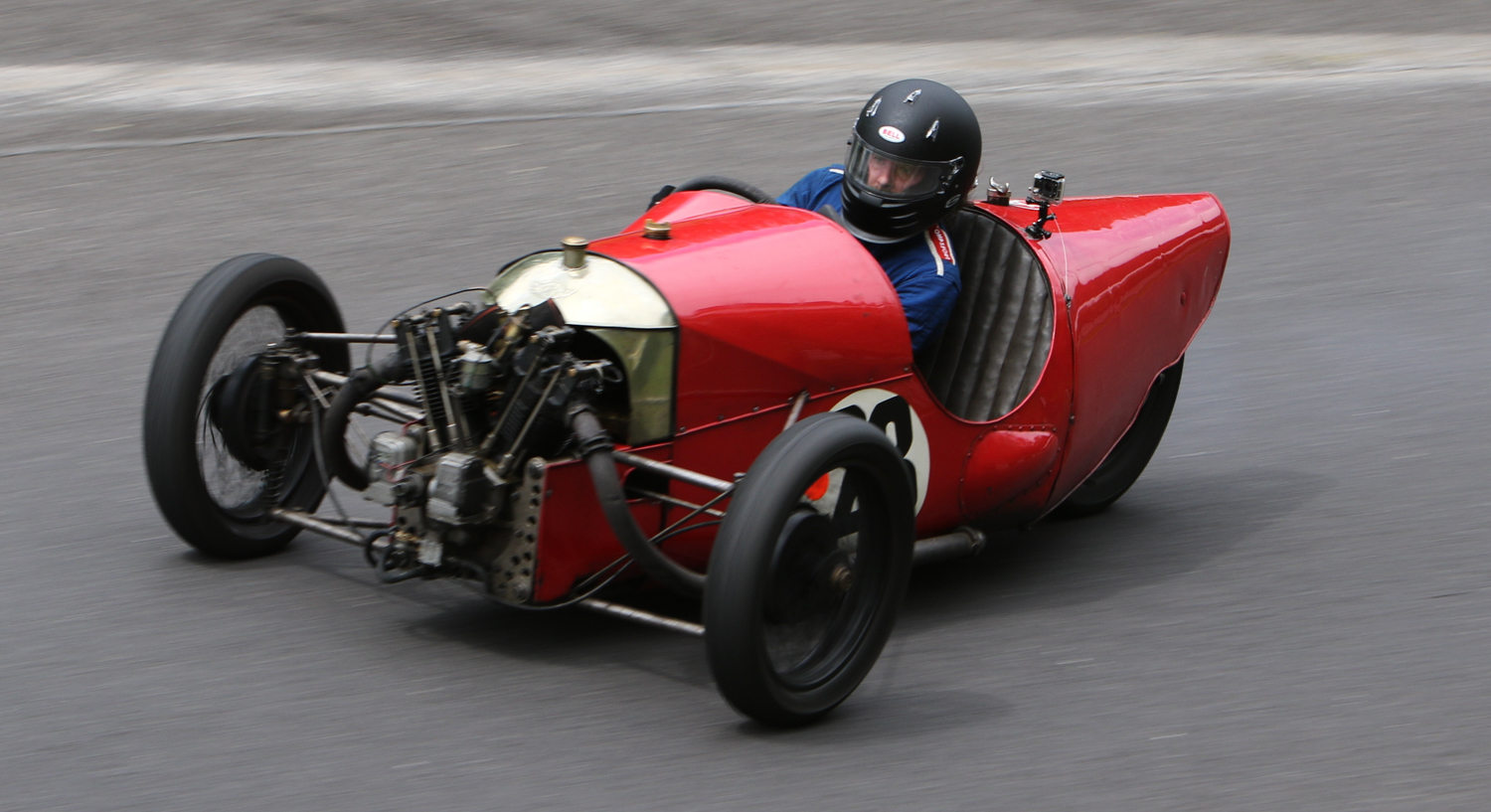 A STUDY OF CONCENTRATION - SANDFORD ANDREWS INHIS 1926 MORGAN AERO. Picasa