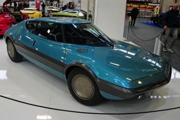 Wankel powered Citroen concept by Bertone from 70s very similar to stratos.JPG