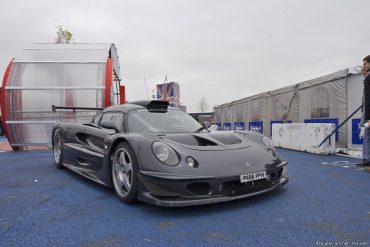 Black Lotus Elise GT1 parked outdoors