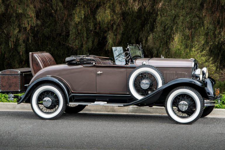 Vintage coupe vehicle