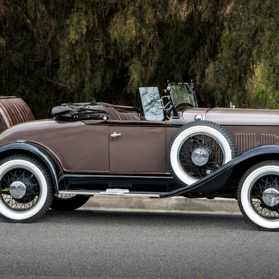 Vintage coupe vehicle