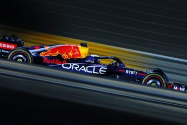 2022 Red Bull RB18