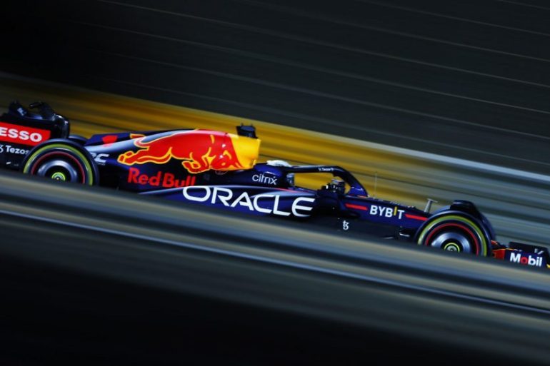 2022 Red Bull RB18