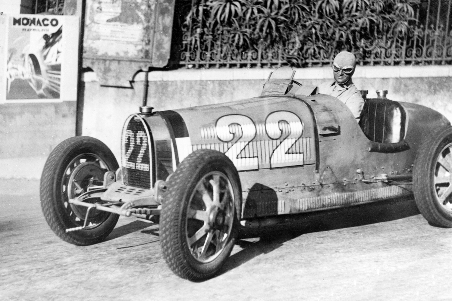 Louis Chiron in the Bugatti Type 51 at the Monaco Grand Prix, in 1931.