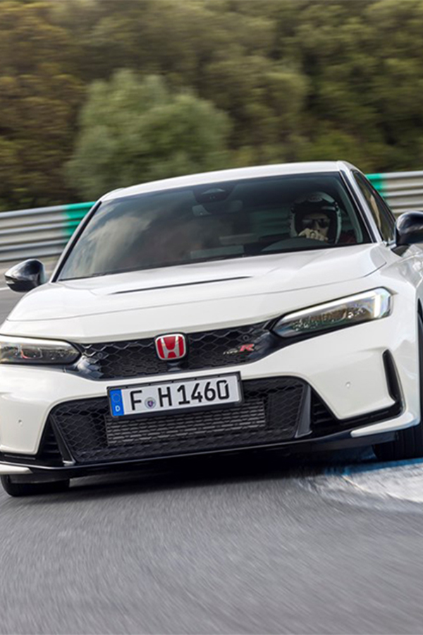 2023 white Civic Type R