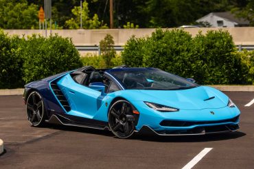 2017 Lamborghini Centenario Roadster