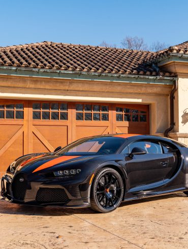 2022 Bugatti Chiron Super Sport 300+